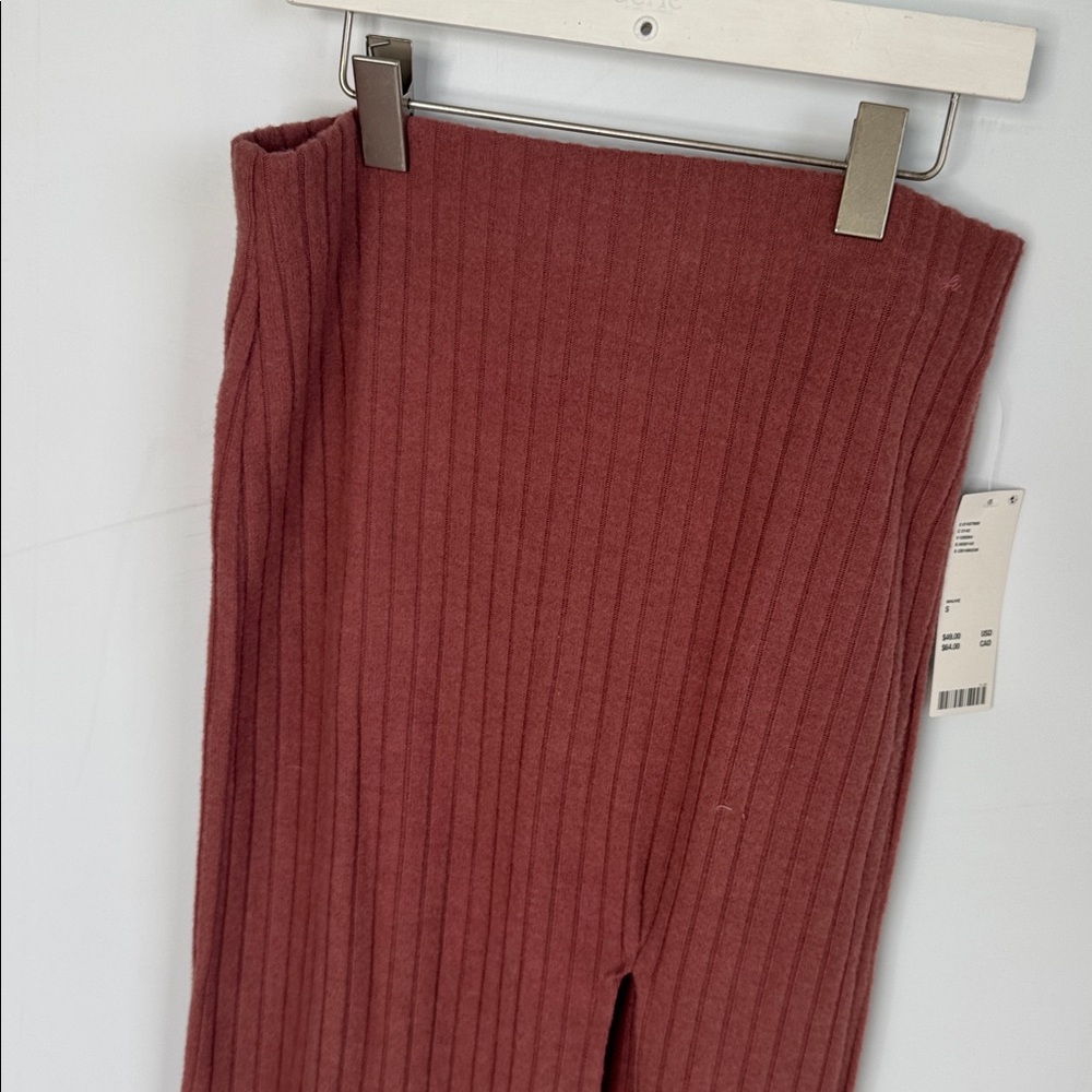 NWT UO Out From Under Bounce Plush Zuki Ribbed Maxi Skirt Size Small - Picture 8 of 12